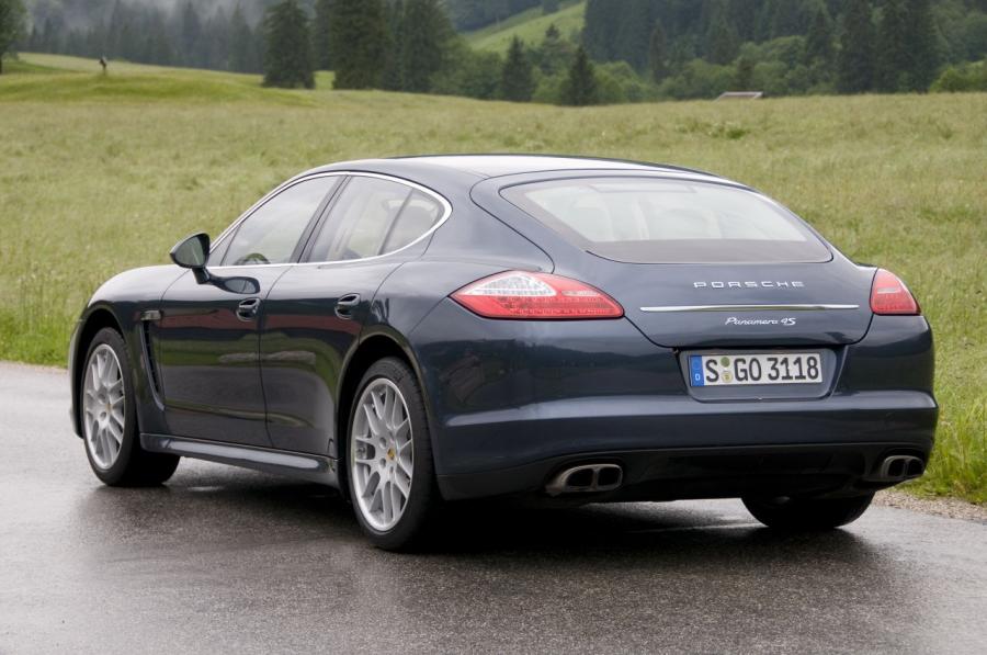  Porsche Panamera 2009 года  (фото 100 из 144)